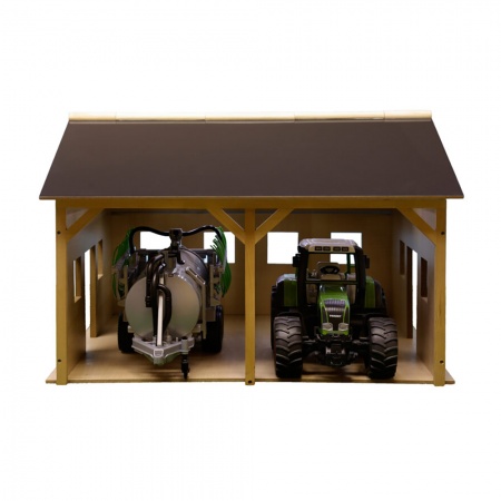 Hangar din lemn pentru 2 tractoare